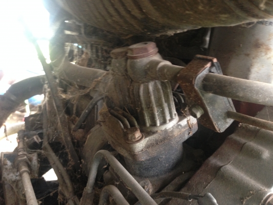 ขายด่วน รถเกี่ยวข้าว กระสอบ (ราคา 1ุ65,000บาท) มีภาพวีดีโอด้านล่าง เครื่องดี 6HE1- เทอร์โบ ตัวเดิน 10 ช่วง ราคาต่อรองได้ครับ ชัยยา สตึก โทร 081-9972972 044-666729