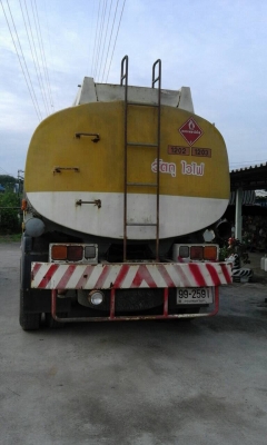 ขารถน้ำมัน NISSAN UD ราคา 580,000 บาท ขารถน้ำมัน NISSAN UD ราคา 580,000 บาท