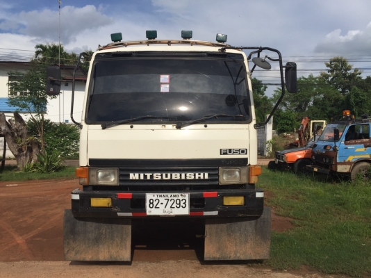 ขายดาว์น 150,000 สิบล้อดั้ม 2 เพลา MITSUBISHI Turbo 220 แรง FN527M-TF2541 หัวบาง ยางพอได้ คัสชีสวย  เบรคใหญ่ เพลาบุ๋ม เกียร์ลาย   หมายเหตุ =   คงเหลือ 40 งวด &times; เดือนละ 23,000 บาท =890,000 บาท 090-772-3710 090-772-3708