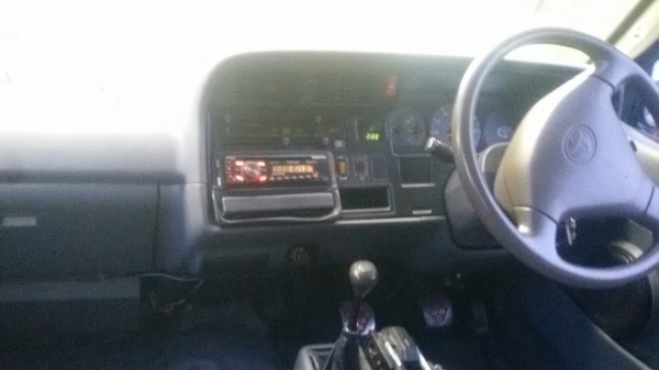 TOYOTA HIACE หัวจรวด