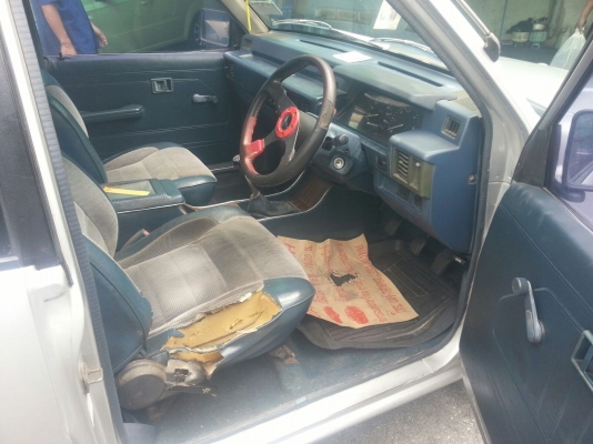 mitsubishi L200 cab mitsubishi L200 cab