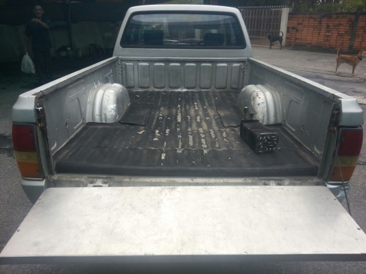 mitsubishi L200 cab mitsubishi L200 cab