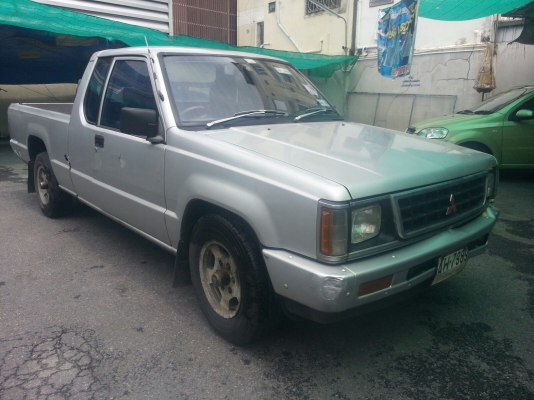 mitsubishi L200 cab