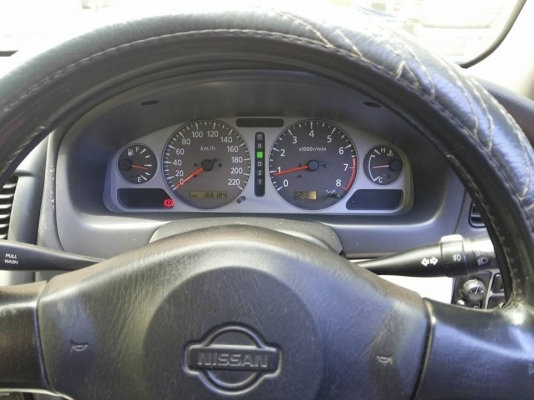 ปล่อน nissan sanny อัลมิร่า ปี 2004