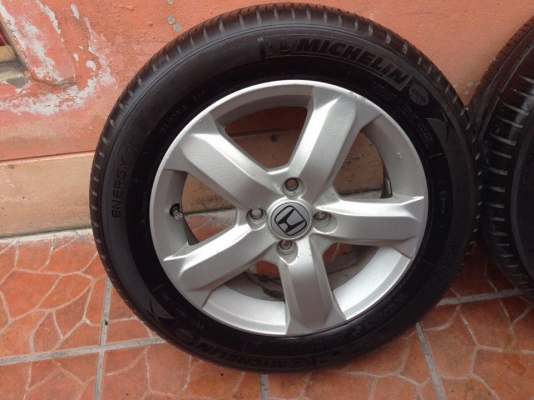 ล้อพร้อมยาง ปี 2013 ทั่ง4เส้น 4500 บาท