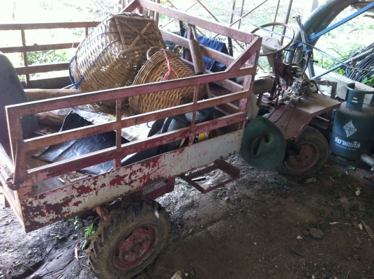 ขายรถอีแต๋น คันเล็กๆ เหมาะวิ่งในสวนในไร่