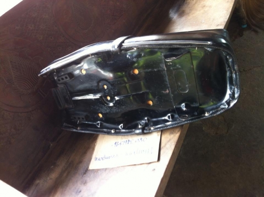 ขายเบาะ cg jx พื้นเหล็ก