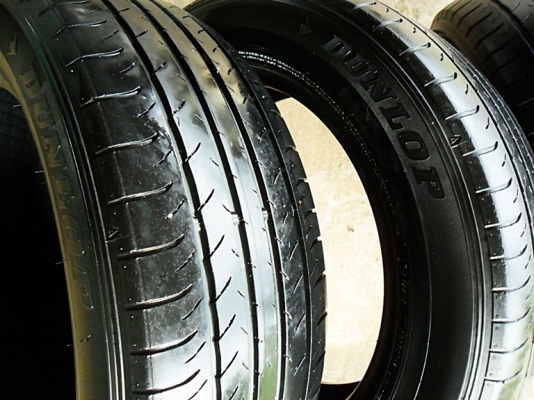 ยางขอบ18 ดันล็อป 225-60-R18ลงพื้นปลายปี13(4เส้น4,000)