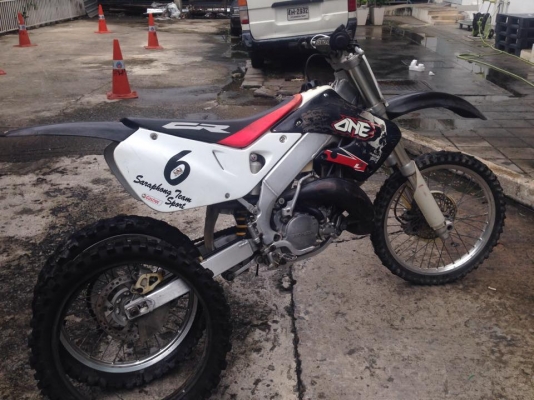 1998 cr 125