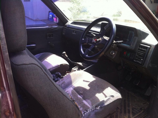 ขายรถยก MAZDA แค็ป  มีสองวินซ์ สภาพพร้อมใช้งานได้เลย เจ้าของรถขายเองคับ