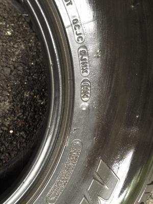 ยางมิชลิน265 70R16ปี2014สวยดอกเยอะไม่มีปะ ยางมิชลิน265 70R16ปี2014สวยดอกเยอะไม่มีปะ