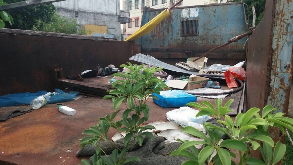 รถอีซูซู 6 ล้อดั้ม NPR 115 แรงม้า. ปี 37 ( รถห้างแท้. )  ,  ( ขายตามสภาพ. )     สนใจติดต่อ  081 - 6079515