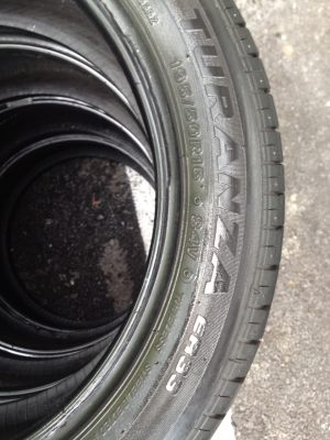 ยางบริดจสโตน 195 50R16ปี2013สวยมากไม่มีปะใช้ได้อีกนาน ยางบริดจสโตน 195 50R16ปี2013สวยมากไม่มีปะใช้ได้อีกนาน