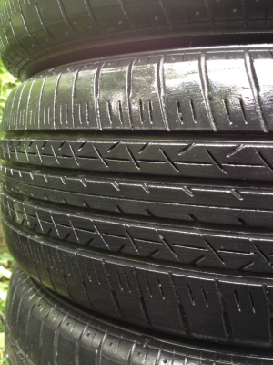 ยางบริดจสโตน 195 50R16ปี2013สวยมากไม่มีปะใช้ได้อีกนาน ยางบริดจสโตน 195 50R16ปี2013สวยมากไม่มีปะใช้ได้อีกนาน