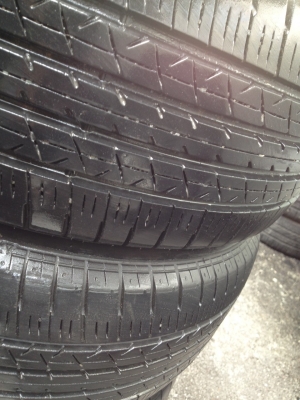 ยางบริดจสโตน 195 50R16ปี2013สวยมากไม่มีปะใช้ได้อีกนาน ยางบริดจสโตน 195 50R16ปี2013สวยมากไม่มีปะใช้ได้อีกนาน