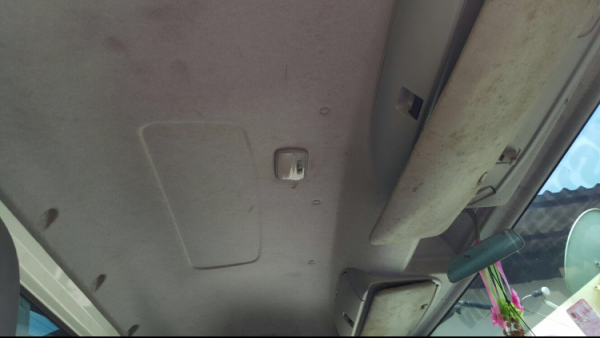 รถอีซูซุ 6 ล้อดั้ม FRR 210 แรงม้า  ปี 54.   สนใจติดต่อ  081 - 6079515