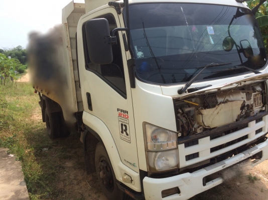 รถอีซูซุ 6 ล้อดั้ม FRR 210 แรงม้า  ปี 54.   สนใจติดต่อ  081 - 6079515