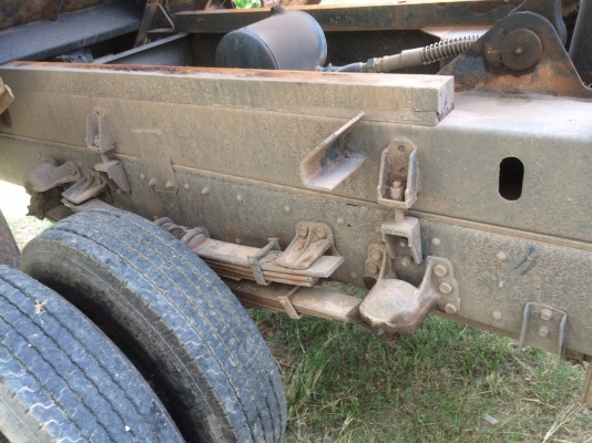 รถอีซูซุ 6 ล้อดั้ม FRR 210 แรงม้า  ปี 54.   สนใจติดต่อ  081 - 6079515