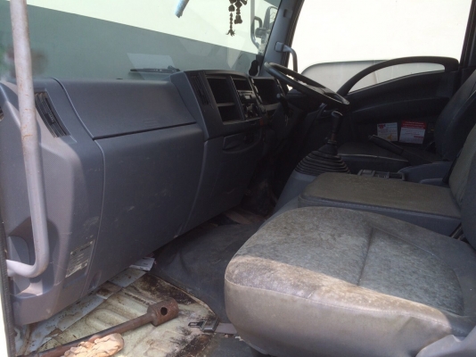 รถอีซูซุ 6 ล้อดั้ม FRR 210 แรงม้า  ปี 54.   สนใจติดต่อ  081 - 6079515