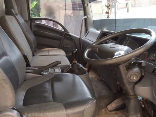 รถอีซูซุ 6 ล้อดั้ม FRR 210 แรงม้า  ปี 54.   สนใจติดต่อ  081 - 6079515