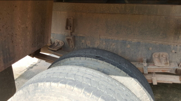 รถอีซูซุ 6 ล้อดั้ม FRR 210 แรงม้า  ปี 54.   สนใจติดต่อ  081 - 6079515