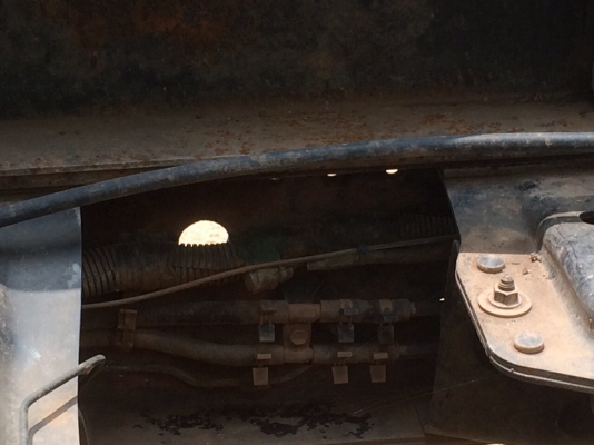 รถอีซูซุ 6 ล้อดั้ม FRR 210 แรงม้า  ปี 54.   สนใจติดต่อ  081 - 6079515