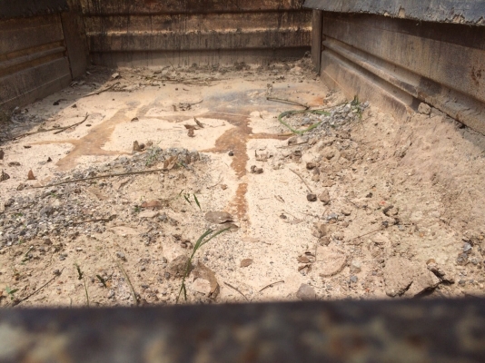 รถอีซูซุ 6 ล้อดั้ม FRR 210 แรงม้า  ปี 54.   สนใจติดต่อ  081 - 6079515