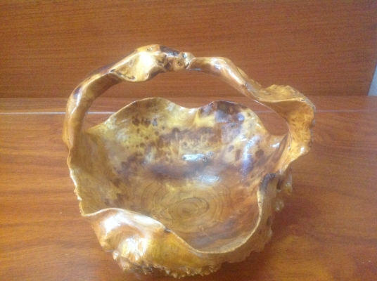 ขายกระเช้าปุ่มไม้มะค่า ขนาด 10"