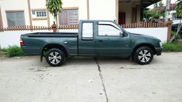 !!! อีซูซุ ดราก้อนอาย ปี 40 เครื่อง 2.5CC เครื่องดี ช่วงล่างแน่น รถบ้านเดิมๆบางๆ