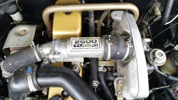 !!! อีซูซุ ดราก้อนอาย ปี 40 เครื่อง 2.5CC เครื่องดี ช่วงล่างแน่น รถบ้านเดิมๆบางๆ