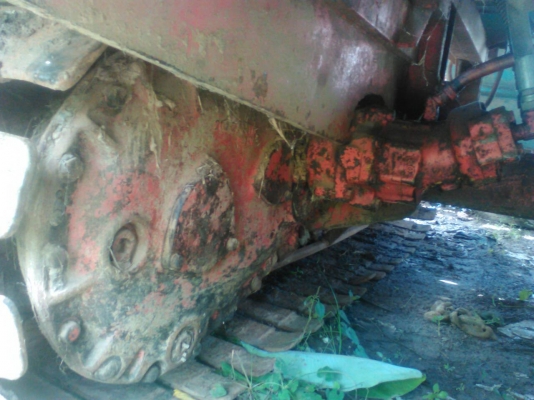 ขายรถเกี่ยวข้าวไทยเจริญ อุ้ม1.5ตัน เครื่องฮีโน่195เทอร์โบ ปั้มไดกิ้น22 ตัวเดิน12