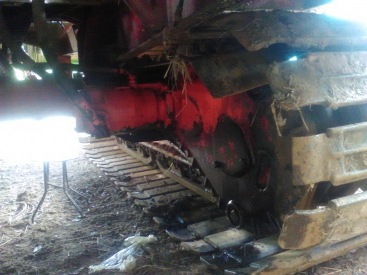 ขายรถเกี่ยวข้าวไทยเส็ง อุ้ม2.5ตัน เครื่องฮีโน่260เทอร์โบ ปั้มไดกิ้น23 ตัวเดิน12