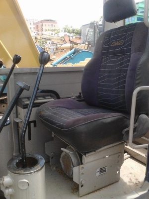 KOMATSU PC 60 - 3 สภาพพร้อมใช้