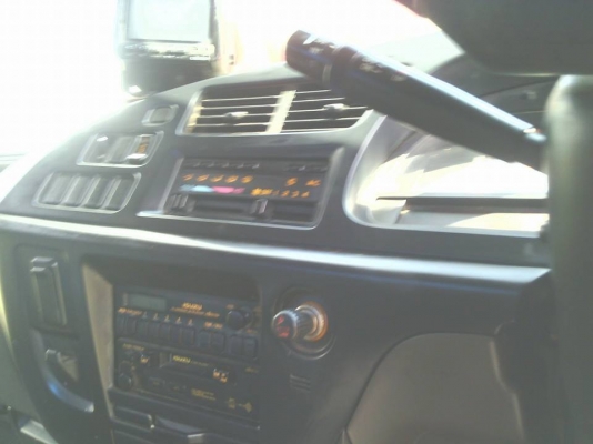 ขายรถบรรทุก อีซูสุ เดก้า 195แรงม้า แอร์เย็นเจี๊ยบ พวงมาลัยพาวเวอร์ เบรคทิฟฟี่