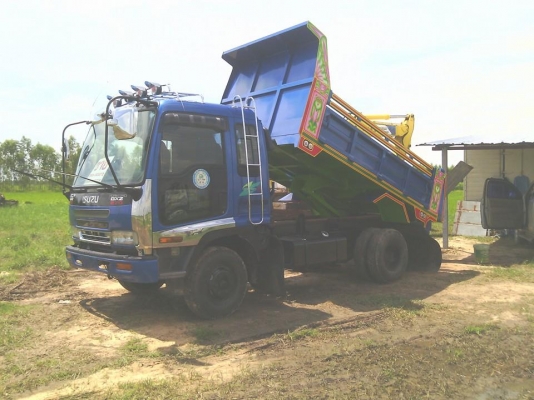 ขายรถบรรทุก อีซูสุ เดก้า 195แรงม้า แอร์เย็นเจี๊ยบ พวงมาลัยพาวเวอร์ เบรคทิฟฟี่