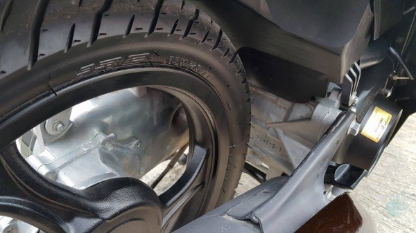 LET 2014 วิ่ง 1255 ใหม่กิ๊กมือ 1 พร้อมขับ ราคาเบาๆ ต่อรองได้ครับ