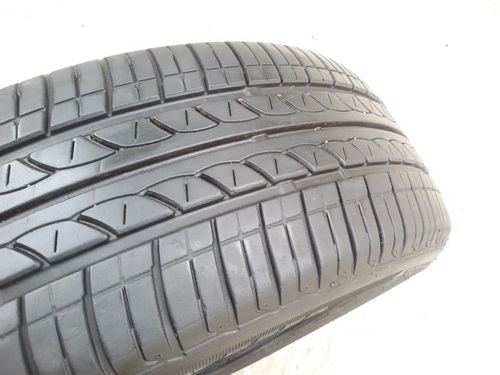 ขายยาง185/60/15 ปี 14 BRIDGESTONE B250 4 เส้น ขายยาง185/60/15 ปี 14 BRIDGESTONE B250 4 เส้น
