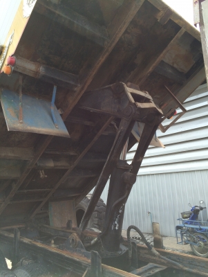 ขายสิบล้อดั้มสองเพลา กระบะมิเนียม ขายสิบล้อดั้มสองเพลา กระบะมิเนียม