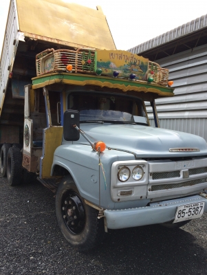 ขายสิบล้อดั้มสองเพลา กระบะมิเนียม ขายสิบล้อดั้มสองเพลา กระบะมิเนียม