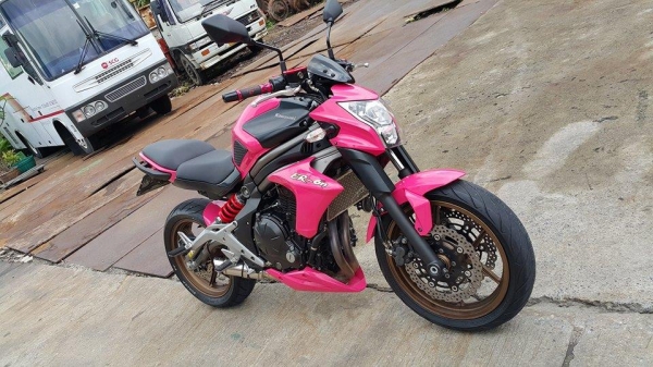 ER6N 2012 วิ่งน้อย สีสวยเนี้ยบ ไม่ล้ม ไม่ชน ไม่แปะ ขายถูกๆ ต่อรองได้ครับ ER6N 2012 วิ่งน้อย สีสวยเนี้ยบ ไม่ล้ม ไม่ชน ไม่แปะ ขายถูกๆ ต่อรองได้ครับ