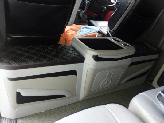 ขายรถตู้ benz mb140 d