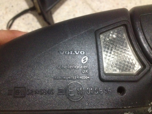 กระจกมองข้าง VOLVO V70 ปี 04 ถึง 08 ของเก่าญี่ปุ่นเเท้สภาพสวยคู่ละ