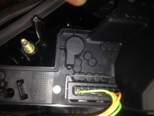 ไฟท้าย JAGUAR X TYPE ของเก่าญี่ปุ่นเเท้สภาพสวยใสๆคู่ละ