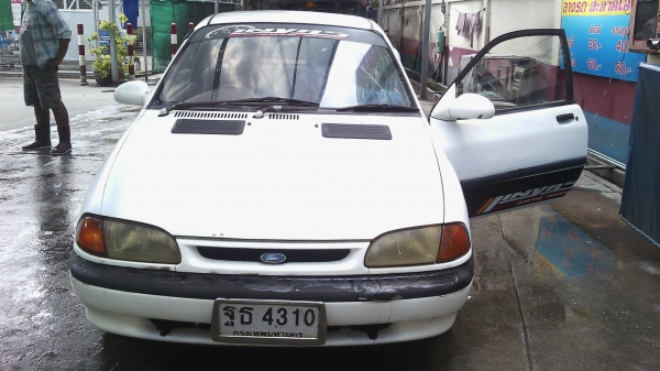 รถเก๋งฟอร์ด 3 ประตู ปี95 ภายในสวย ภายนอกสีพอได้ 29000