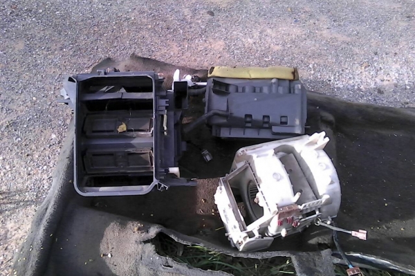 ระเบิดแล้วครับHONDA ตาเพชร ต้องการชิ้นไหนบอกได้ครับ 0892095791 บอย