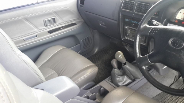 ขายรถสปอร์ไรเดอร์ ปี45 4×4 เครื่อง2.5 เดิม โฟร์ เกียร์แห้ง ข้าราชการใช้ หน้าเดิม ชุ่วงล่างดี เอกสารครบ ขายรถสปอร์ไรเดอร์ ปี45 4×4 เครื่อง2.5 เดิม โฟร์ เกียร์แห้ง ข้าราชการใช้ หน้าเดิม ชุ่วงล่างดี เอกสารครบ