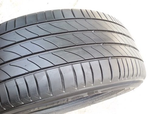 ขายยาง205/55/16 ปี 14  MICHERLIN 3ST 4 เส้น