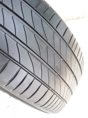 ขายยาง205/55/16 ปี 14  MICHERLIN 3ST 4 เส้น