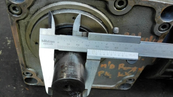 **เหลือ 1 ลูก** Sale>> มอเตอร์เกียร์ Mitsubishi 1 HP. 380V. Made in Japan. อัตราทด 1:15 มีเบรคในตัว มี 4 ลูก สภาพสวยมาก 089-2499-123 นครปฐม