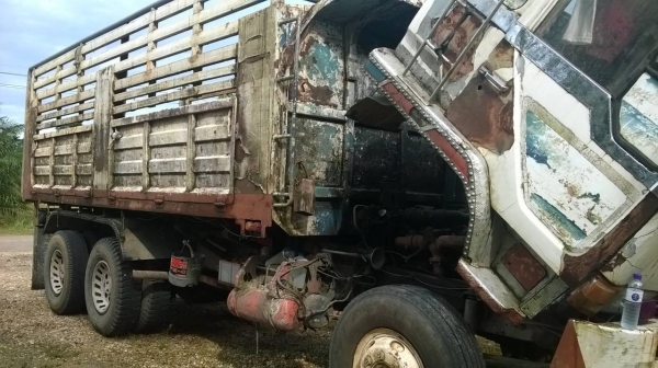 ขาย10ล้อไอ้หลงดั้ม2เพลาเครือง6D17 220 แรง 480000บาท